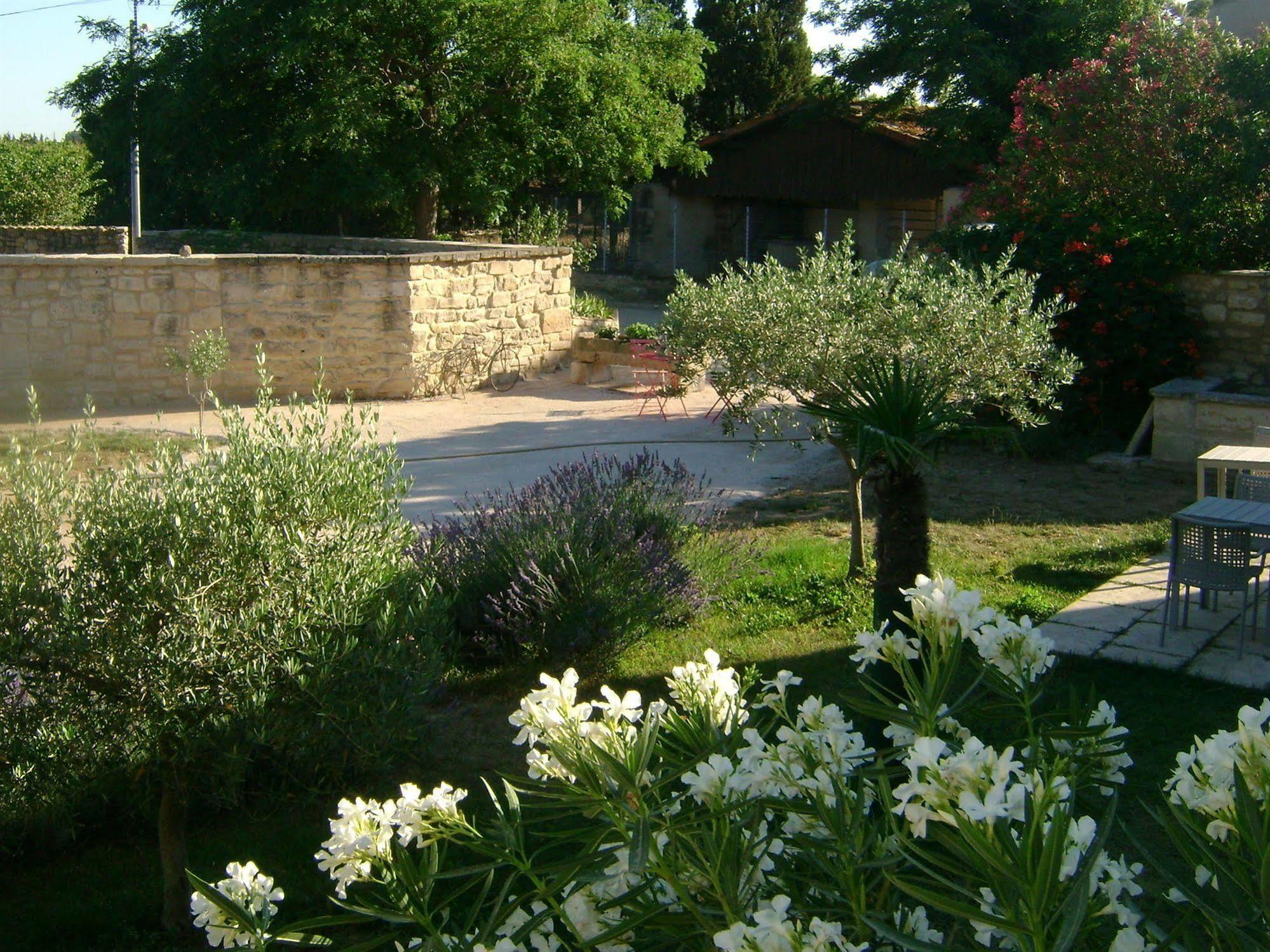 Mas Guiraud, Le Coquet Beaucaire (Gard) Exterior foto